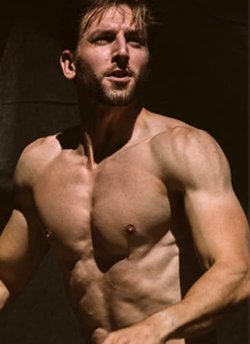 Maximilian Osinski shirtless profile