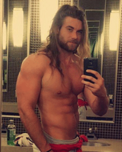 Brock O'Hurn’s Sexy Shirtless Selfie 9